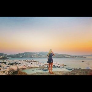 Meet your Posher, Alexandra